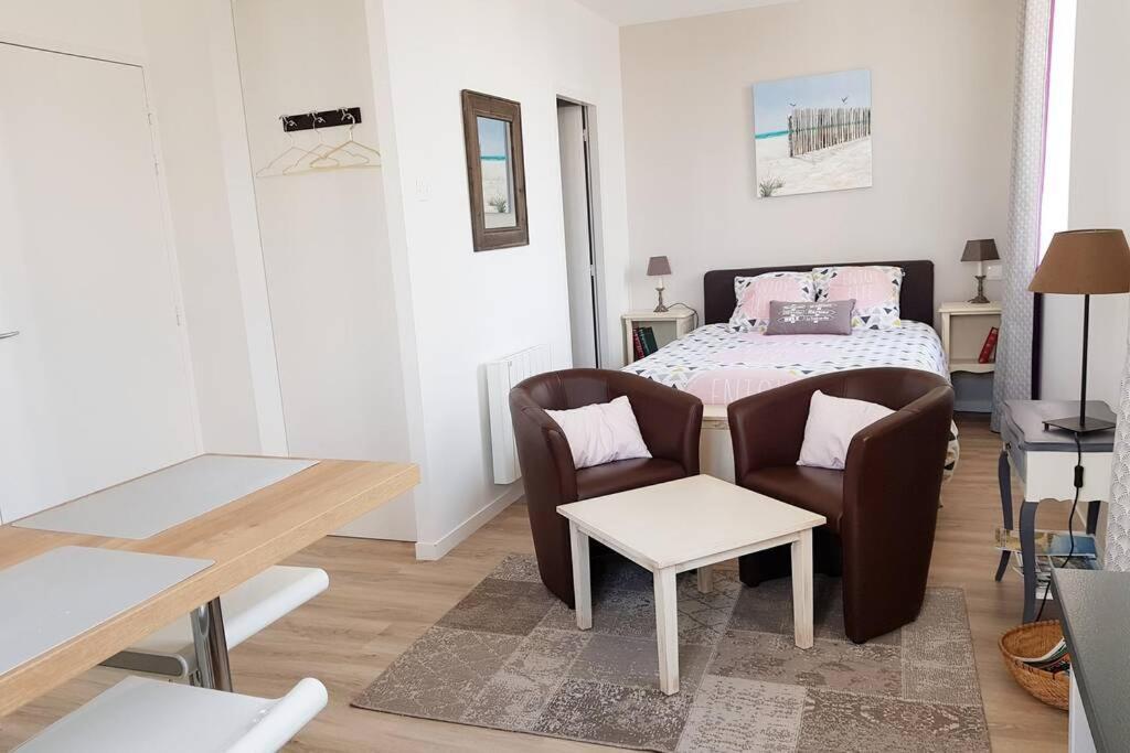 Studio Cosy Les Roses Tremieres 3 Etoiles Centre Plouharnel Proche Mer Exterior foto